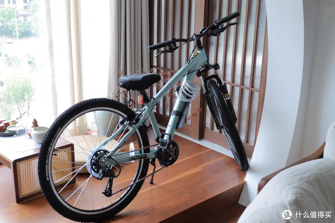 骑行入门第一辆车选山地车还是公路车？